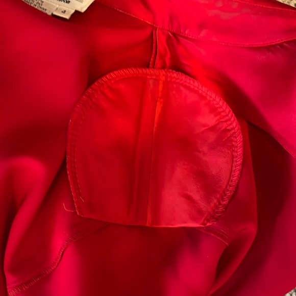 Vintage Red Silk Button-Up Blouse Size 4 Retro Sexy Feminine - Picture 5 of 7